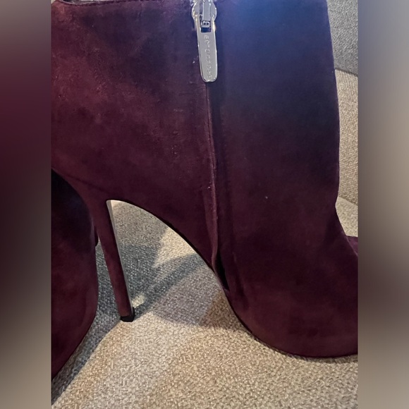 Suede stiletto booties from Sergio Rossi - Picture 3 of 7